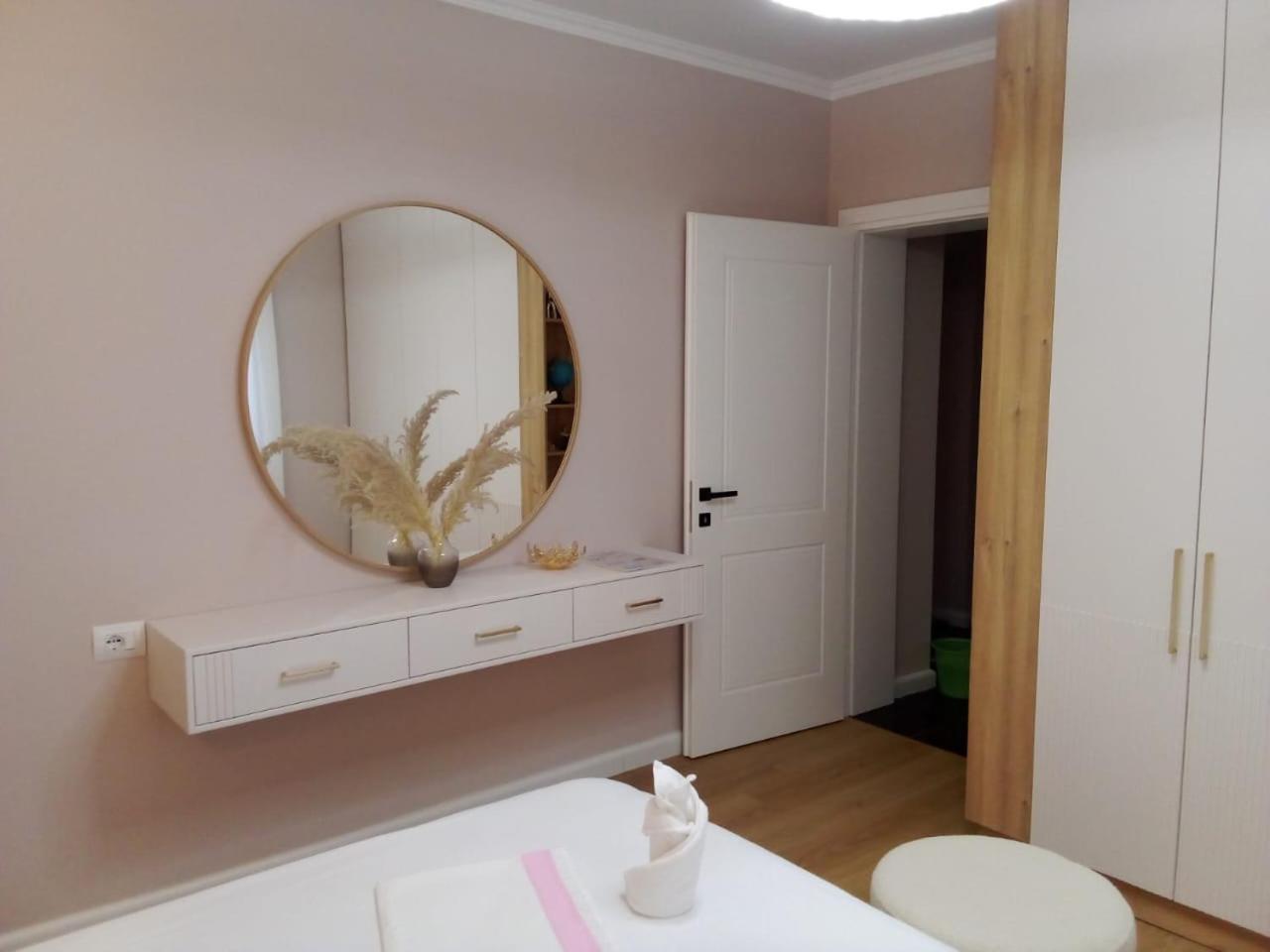 Vilma Apartment Berat Buitenkant foto